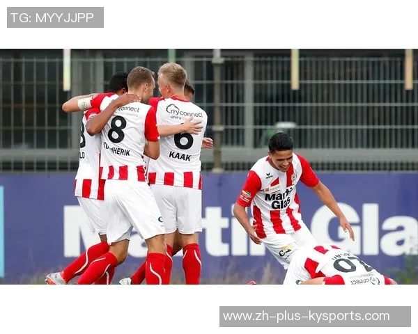 雷根斯堡与菲尔特的激烈对决展现足球魅力与团队精神